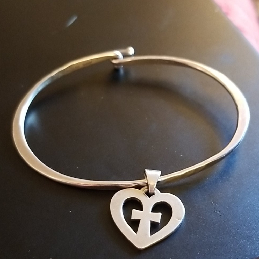 James Avery Bracelet with Cross in Heart Pendant